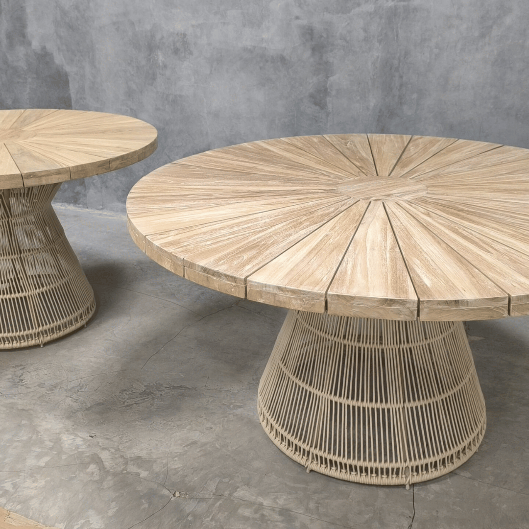 Bob Outdoor Dining Table