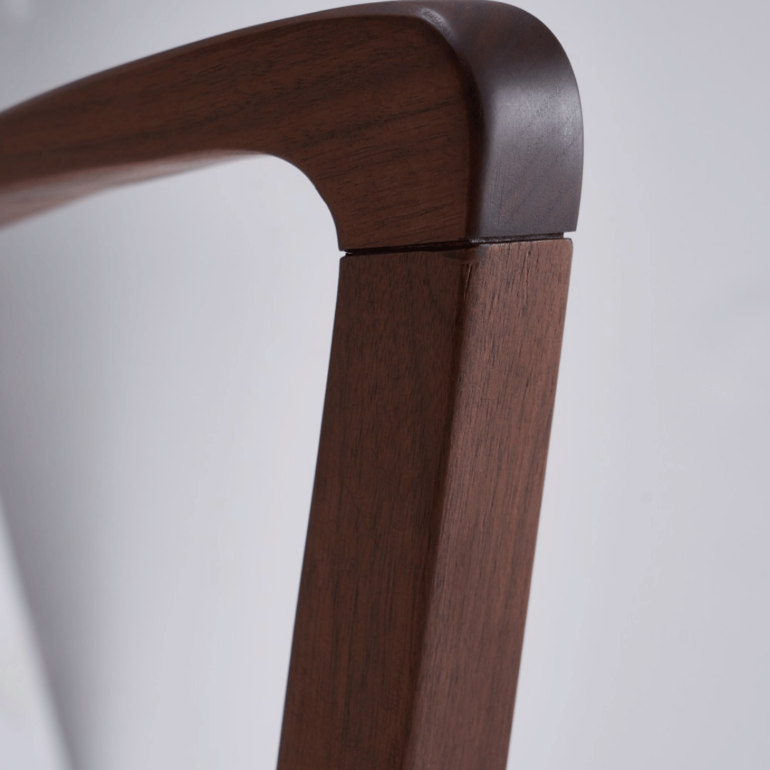 Nakita Leisure Chair with Ottoman