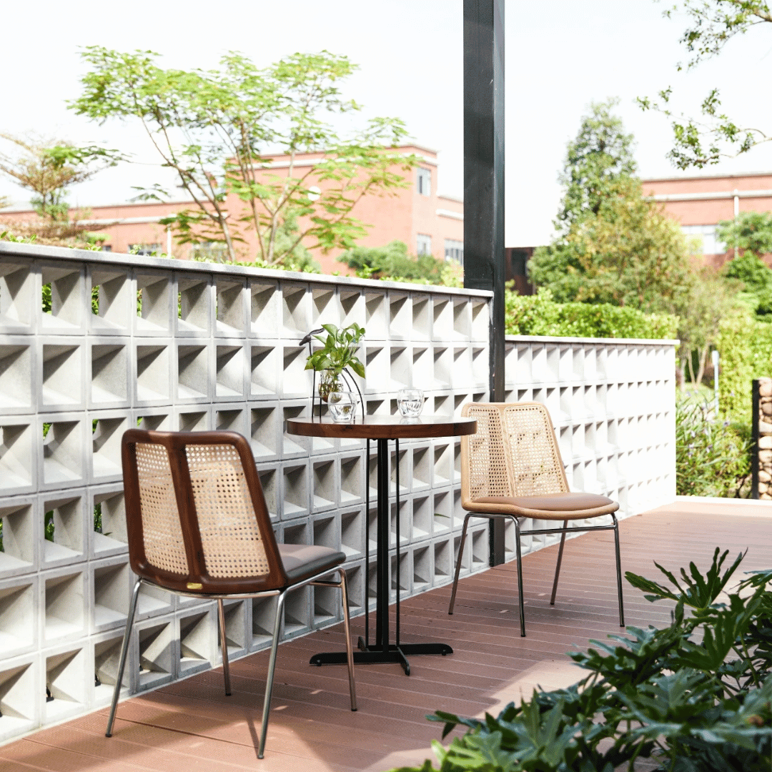 Stabilo Dining Chair
