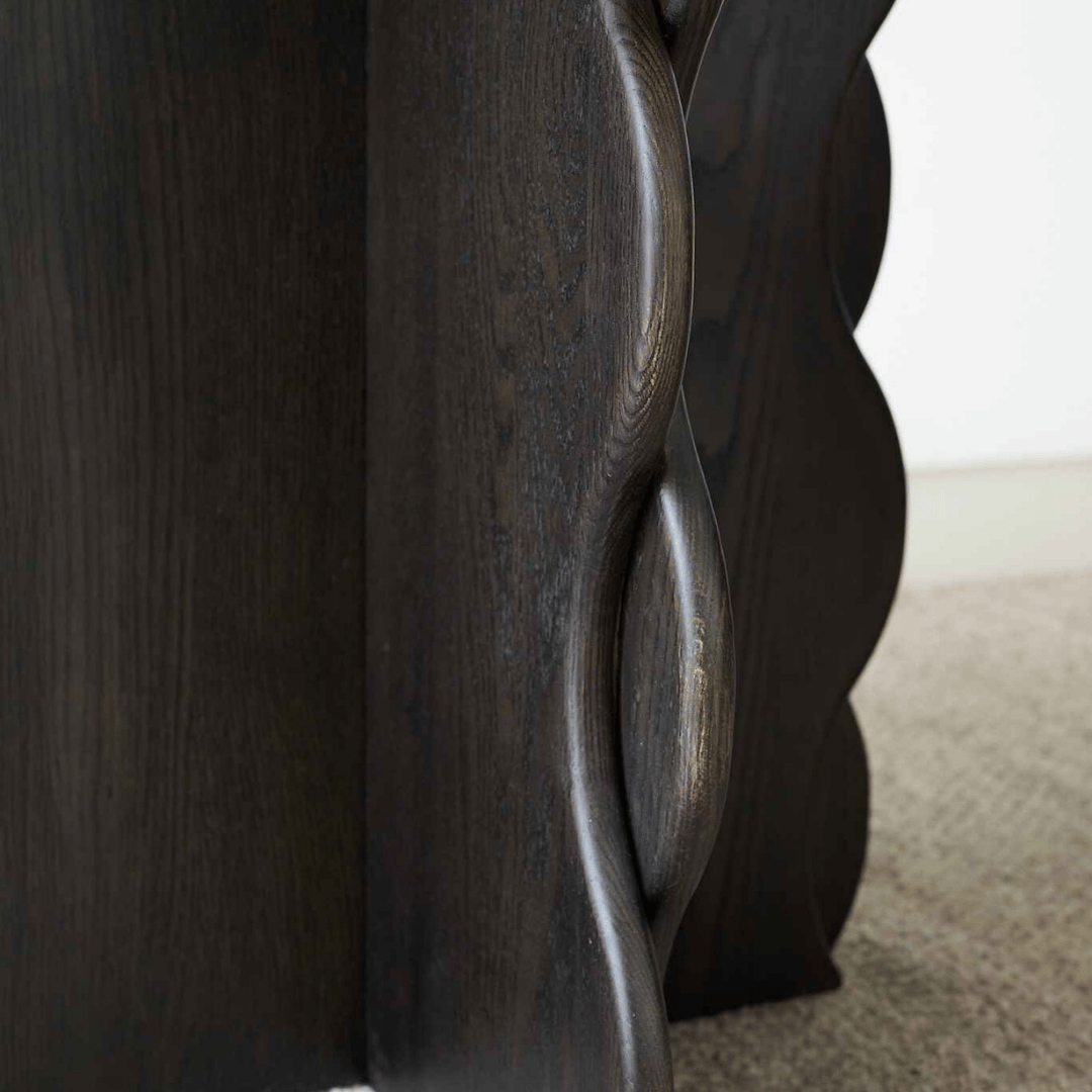 Banlan Round Dining Table