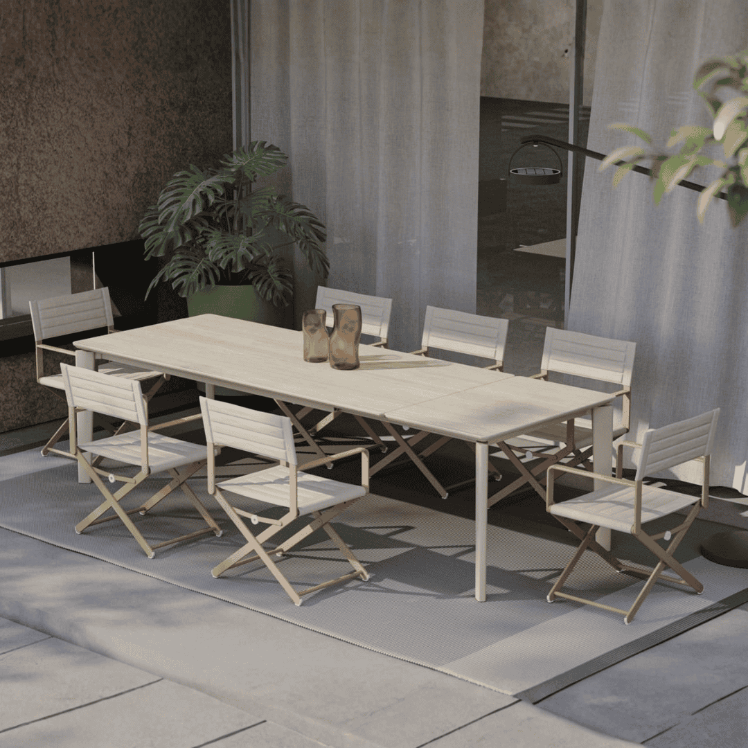 Chic Outdoor Dining Chairs