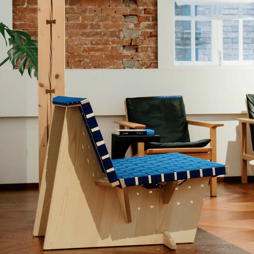 Half Hundred Lounge Chair