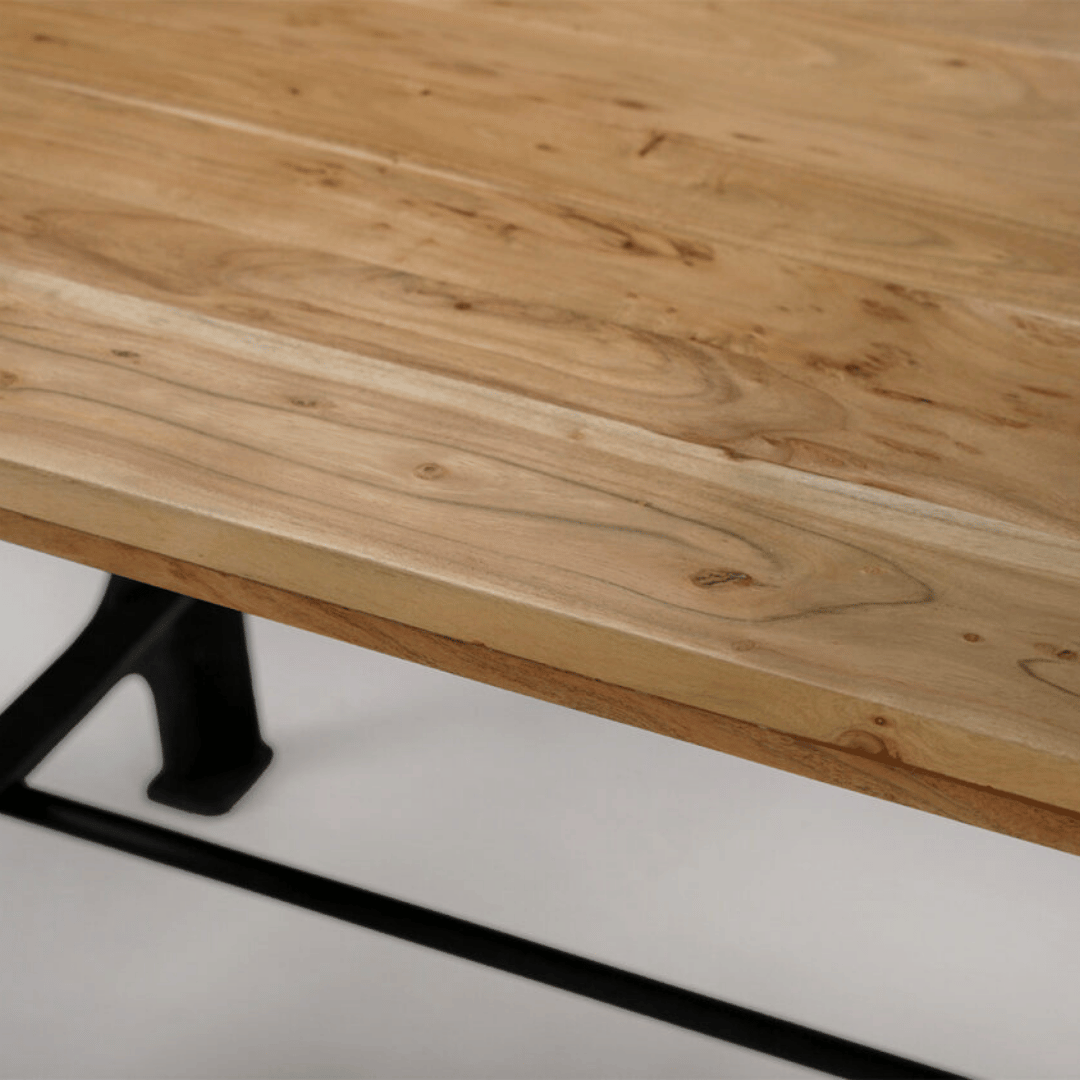 Hemsworth Dining Table