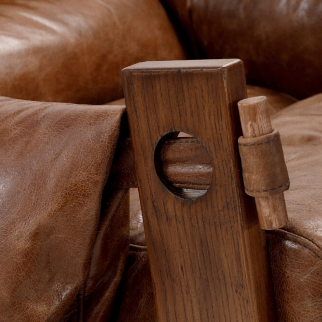 Model 5637 Lounge Chair