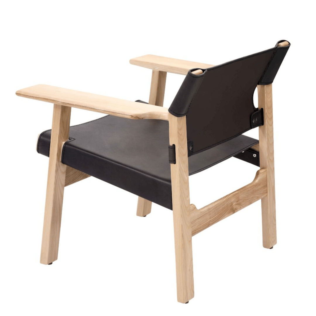 Model 8022 Lounge Chair