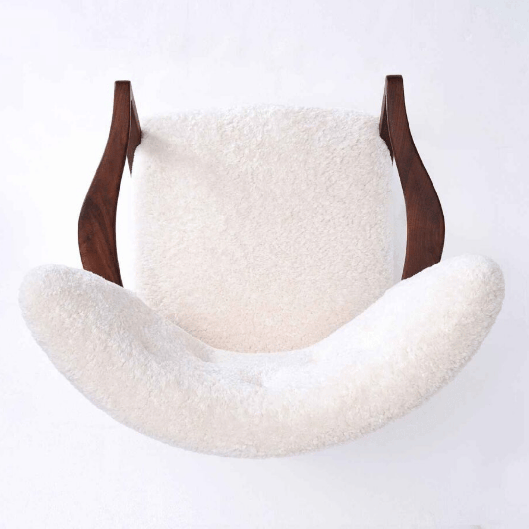 Nakita Leisure Chair with Ottoman