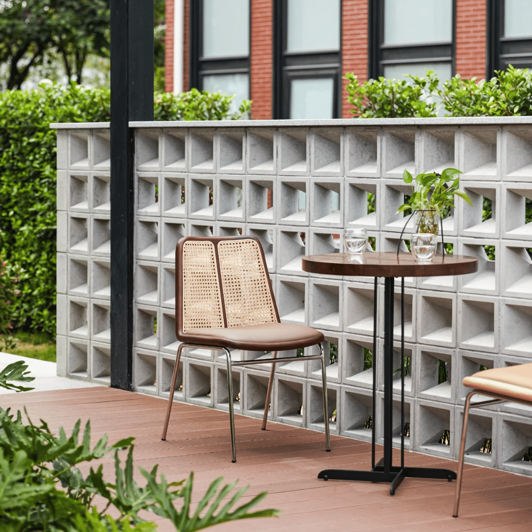 Stabilo Dining Chair