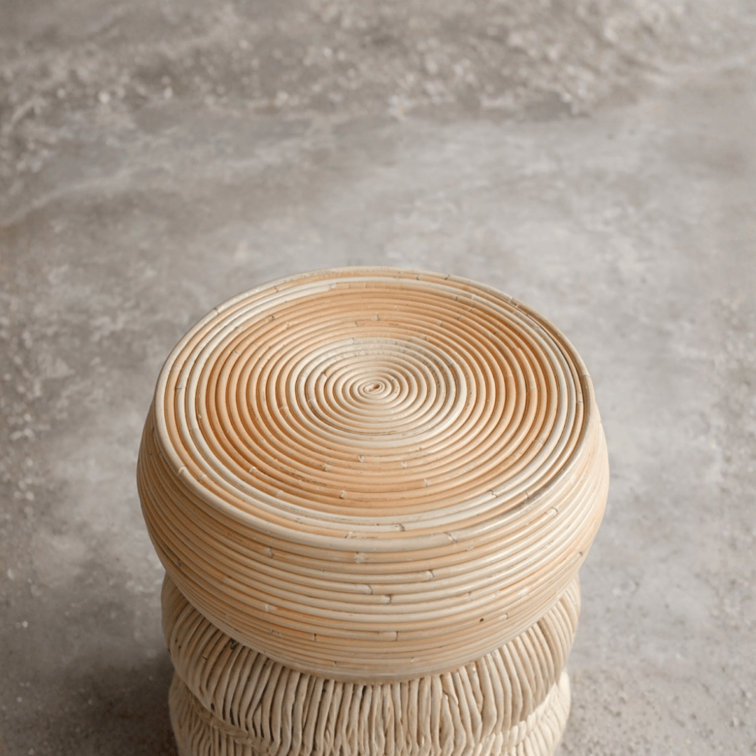 Totum Side Table